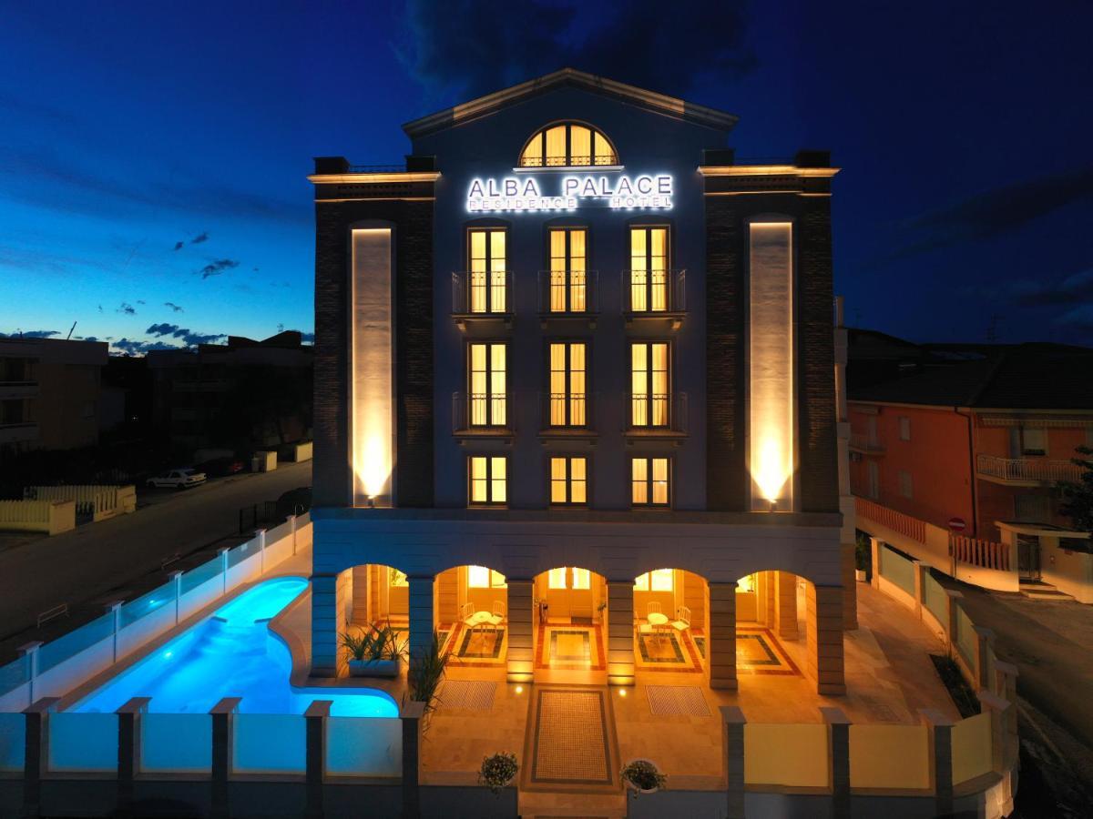 Residence Hotel Alba Palace Алба Адриатика Екстериор снимка
