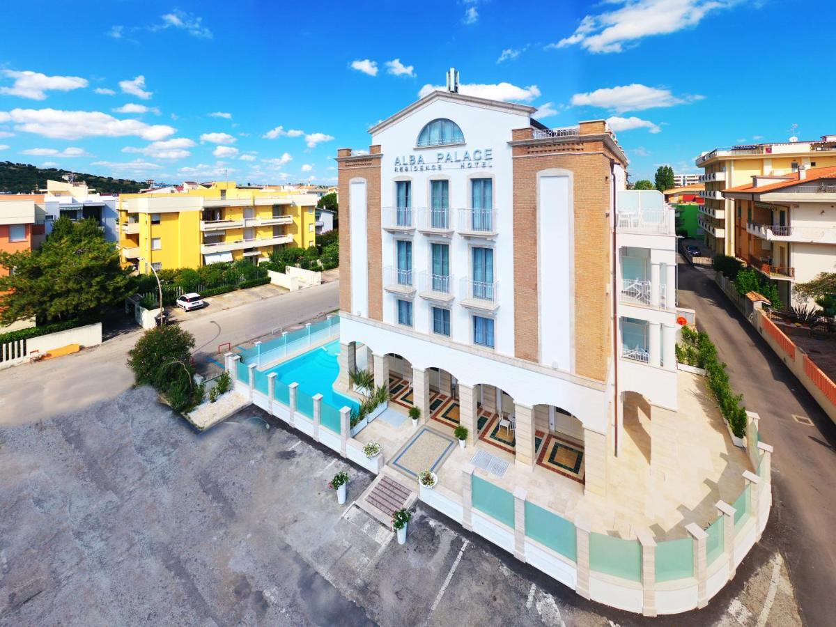 Residence Hotel Alba Palace Алба Адриатика Екстериор снимка
